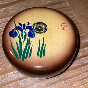 Vintage Japanese lacquered tea caddy, brown and Tan Lacquer trinket